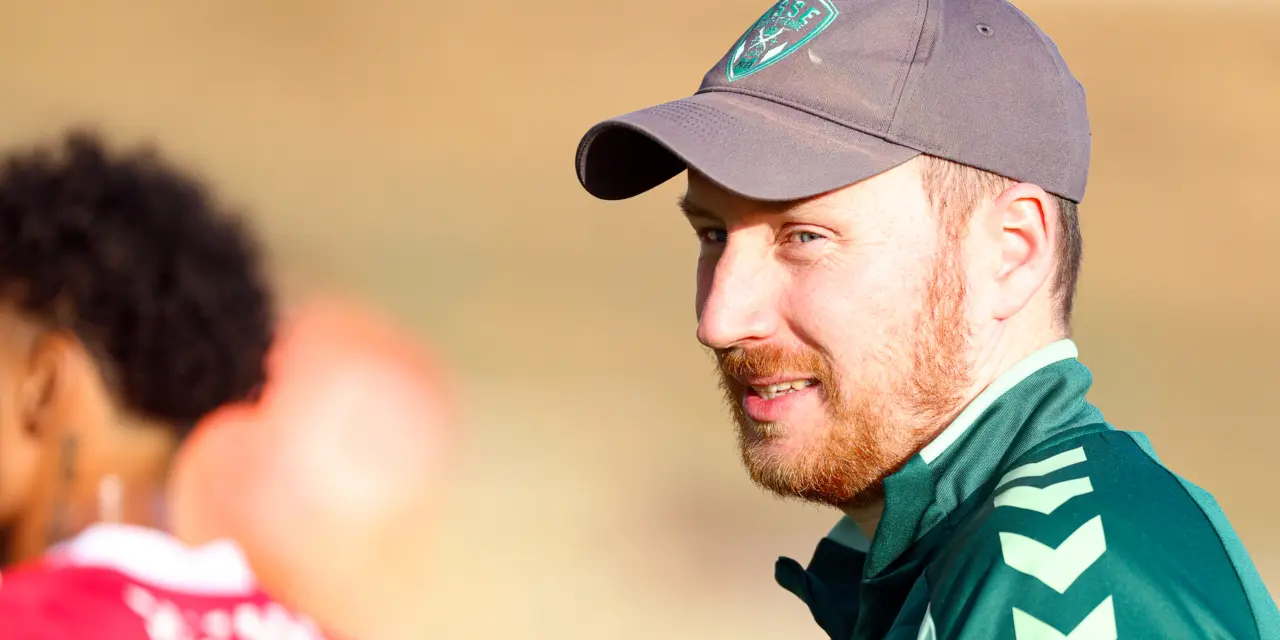 ASSE : Ian Cathro donne des nouvelles de Ben Old apr&egrave;s sa sortie sur blessure