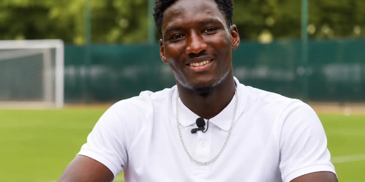 Une future recrue raconte : "J'envoie de l'argent &agrave; ma m&egrave;re chaque mois"