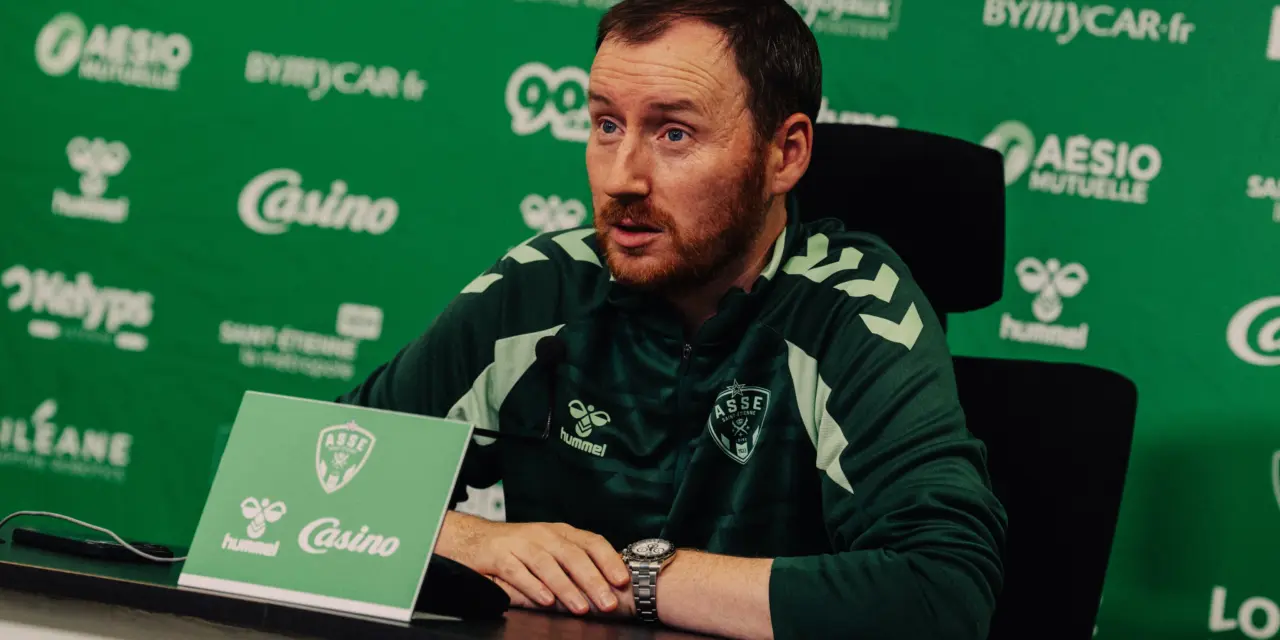 Ekwah, Davitashvili, l'arri&egrave;re gauche... Cathro (ASSE) parle mercato