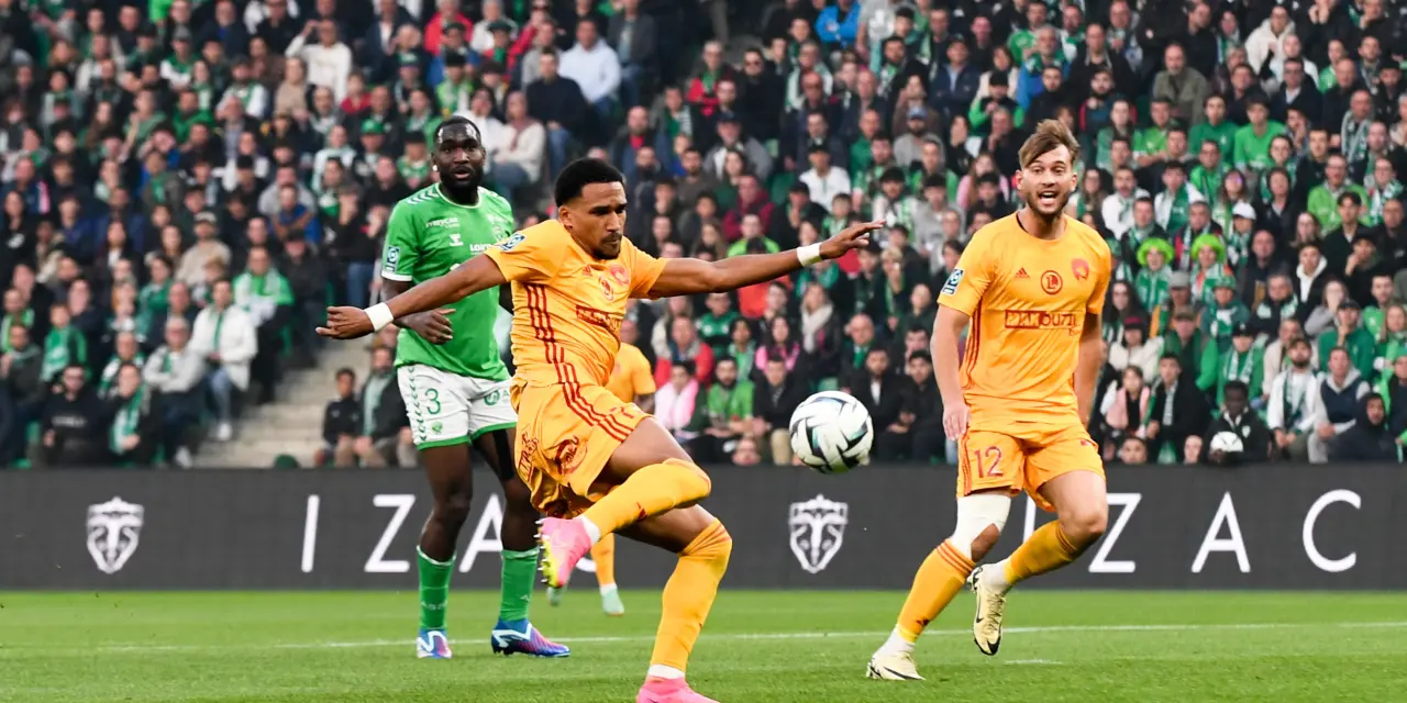 Mercato : L'ASSE fonce sur un buteur de Championship