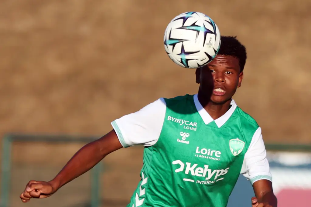 Ligue 2 : Dodote et Gadegbeku brillent avec Pau