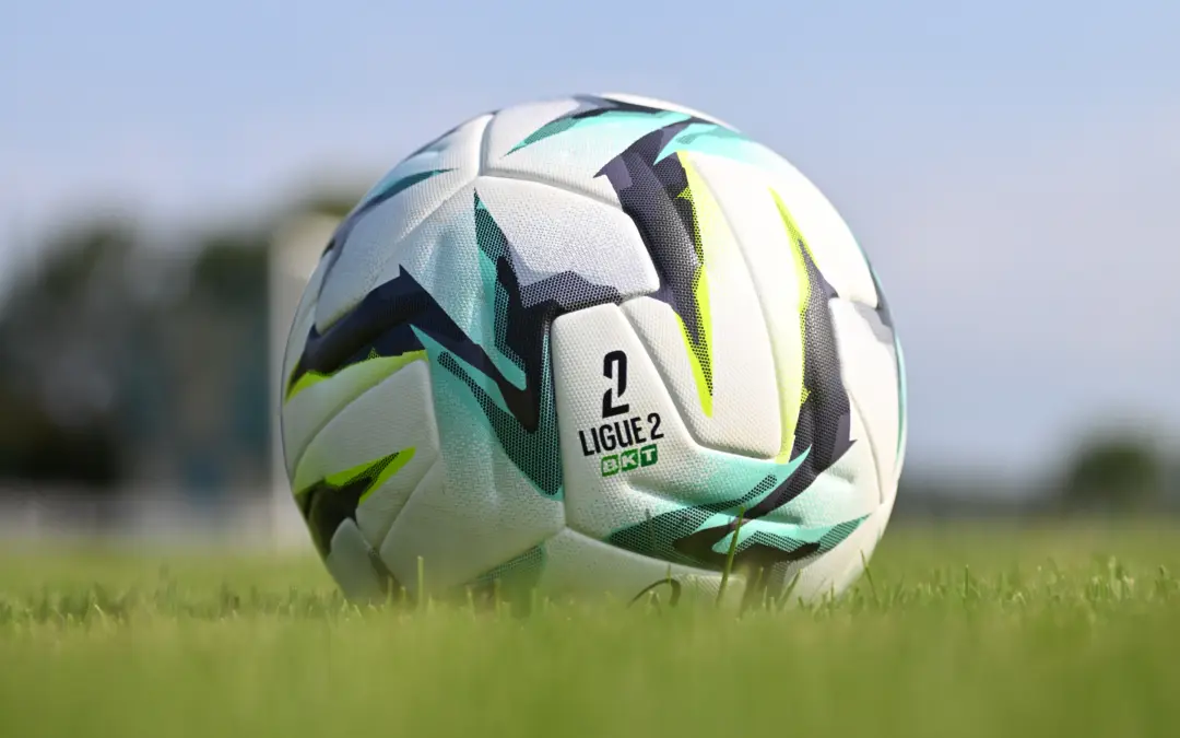 Forme, buteurs, dynamique : qui impressionne vraiment avant la reprise de la Ligue 2 ?