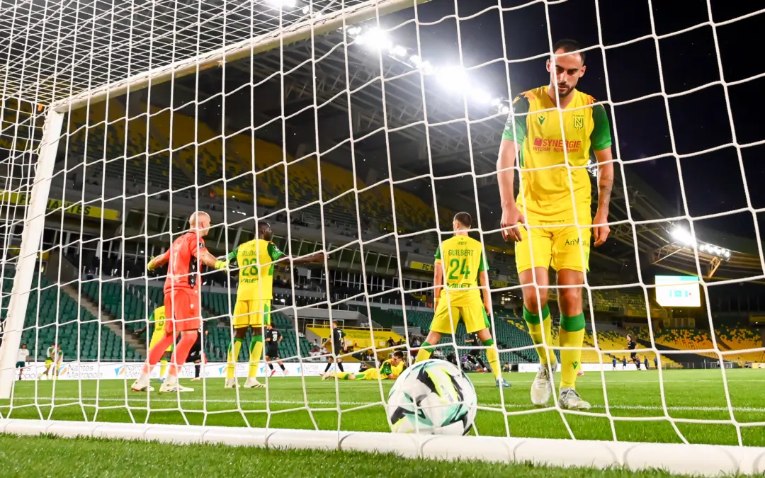 Ligue 2 : Un rival de l'ASSE tire d&eacute;j&agrave; la sonnette d'alarme