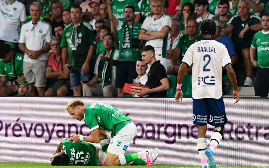 ASSE : Les premi&egrave;res nouvelles de Ferreira, sorti sur civi&egrave;re