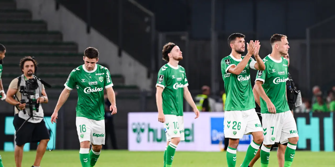 ASSE : Un milieu signe, plusieurs Verts quittent le Forez
