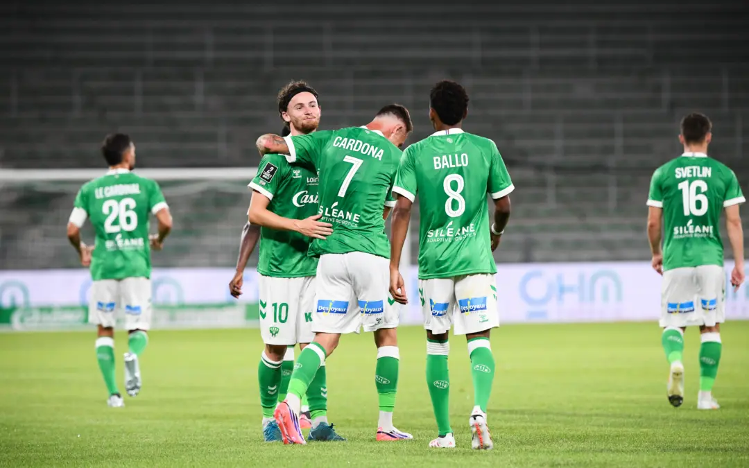 ASSE : Le Chaudron au sommet des affluences de Ligue 2 malgr&eacute; le huis clos