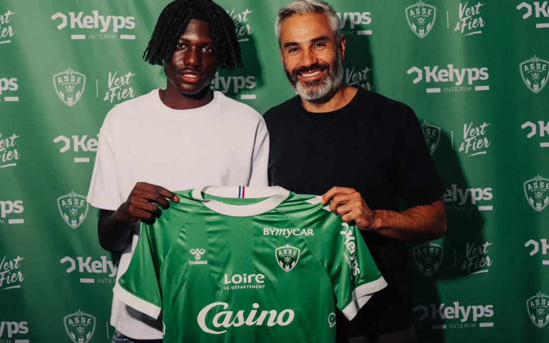 Mercato : Un défenseur signe officiellement à l'ASSE !