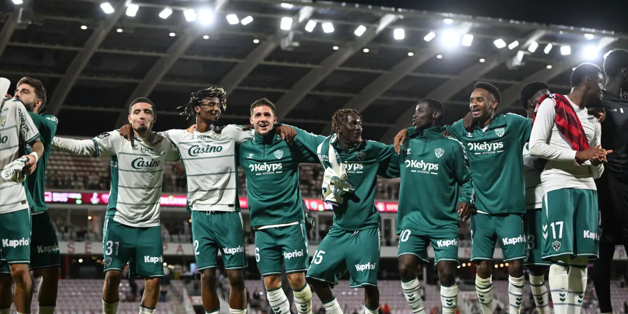 ASSE : Ian Cathro a t-il la mati&egrave;re pour monter en Ligue 1 ?