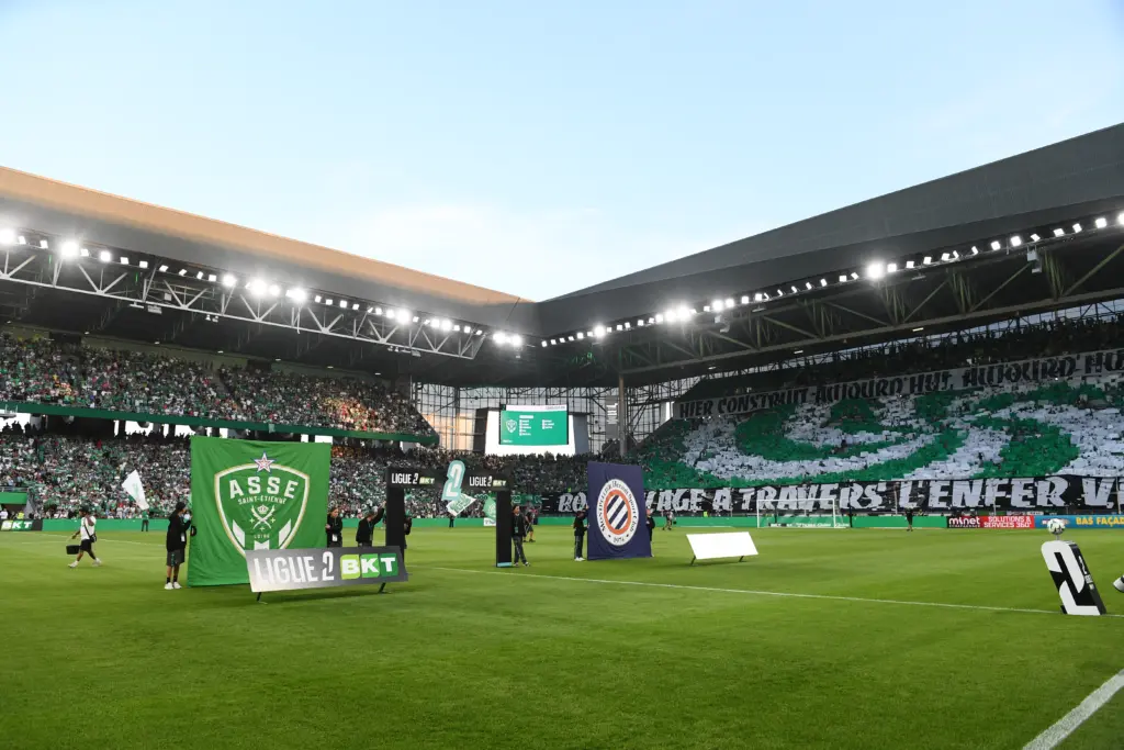 Ligue 2 : l’ASSE s’échappe, ça se resserre derrière