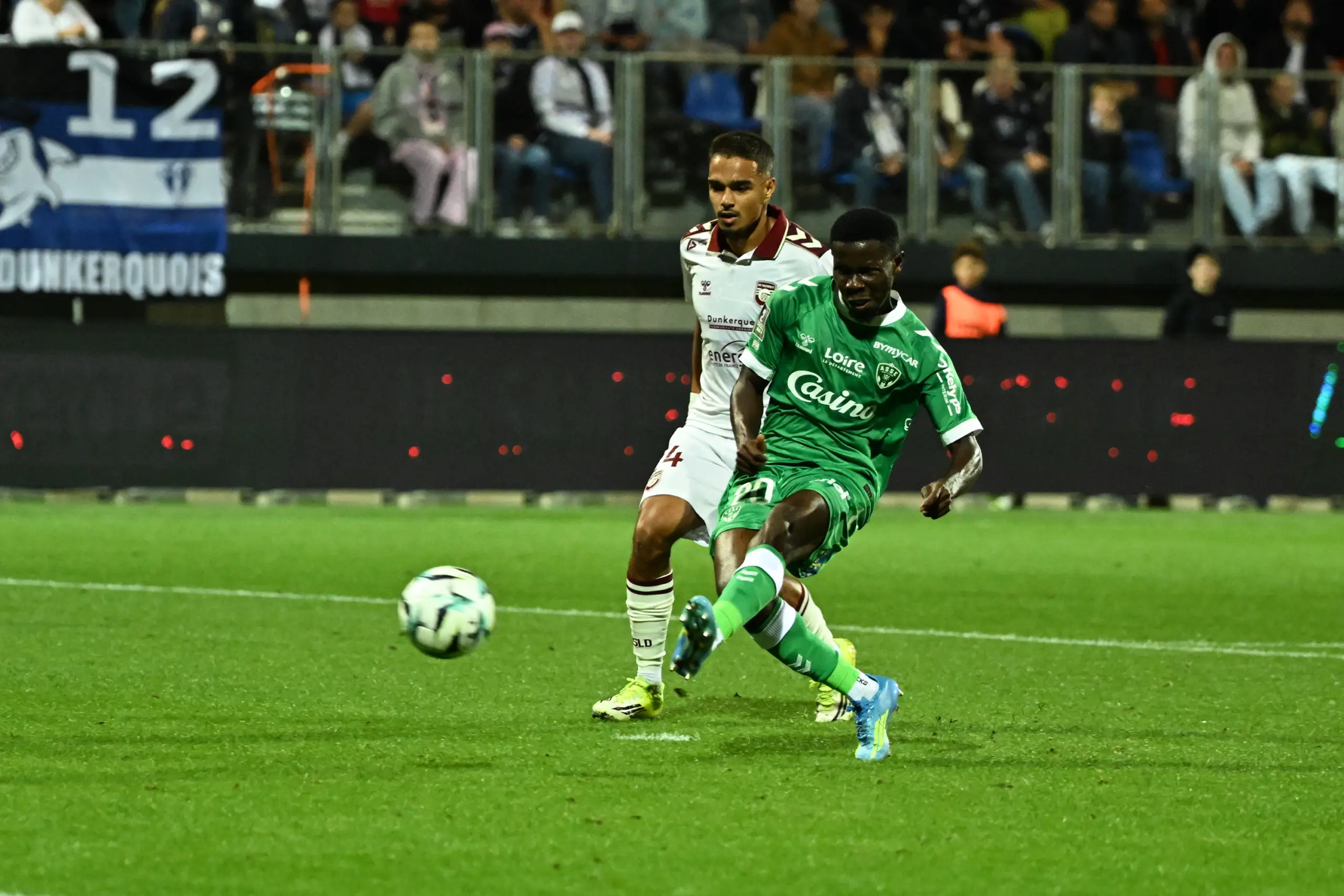 Dunkerque fait tomber l'ASSE avec brio