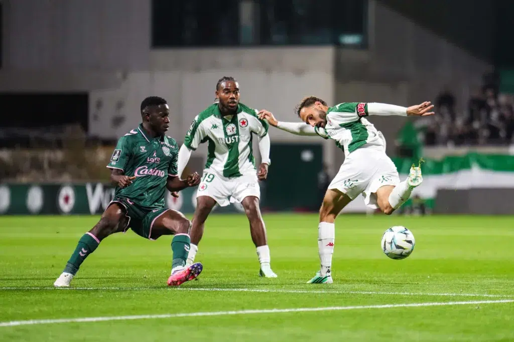 Red Star – ASSE : Les Verts gagnent le choc et s’envolent en tête